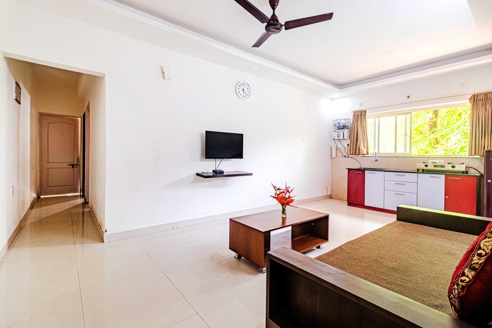4Bhk Sparkling Apartment Near Beach Pool & Bar 2Bhkx2 Vagator Exterior photo
