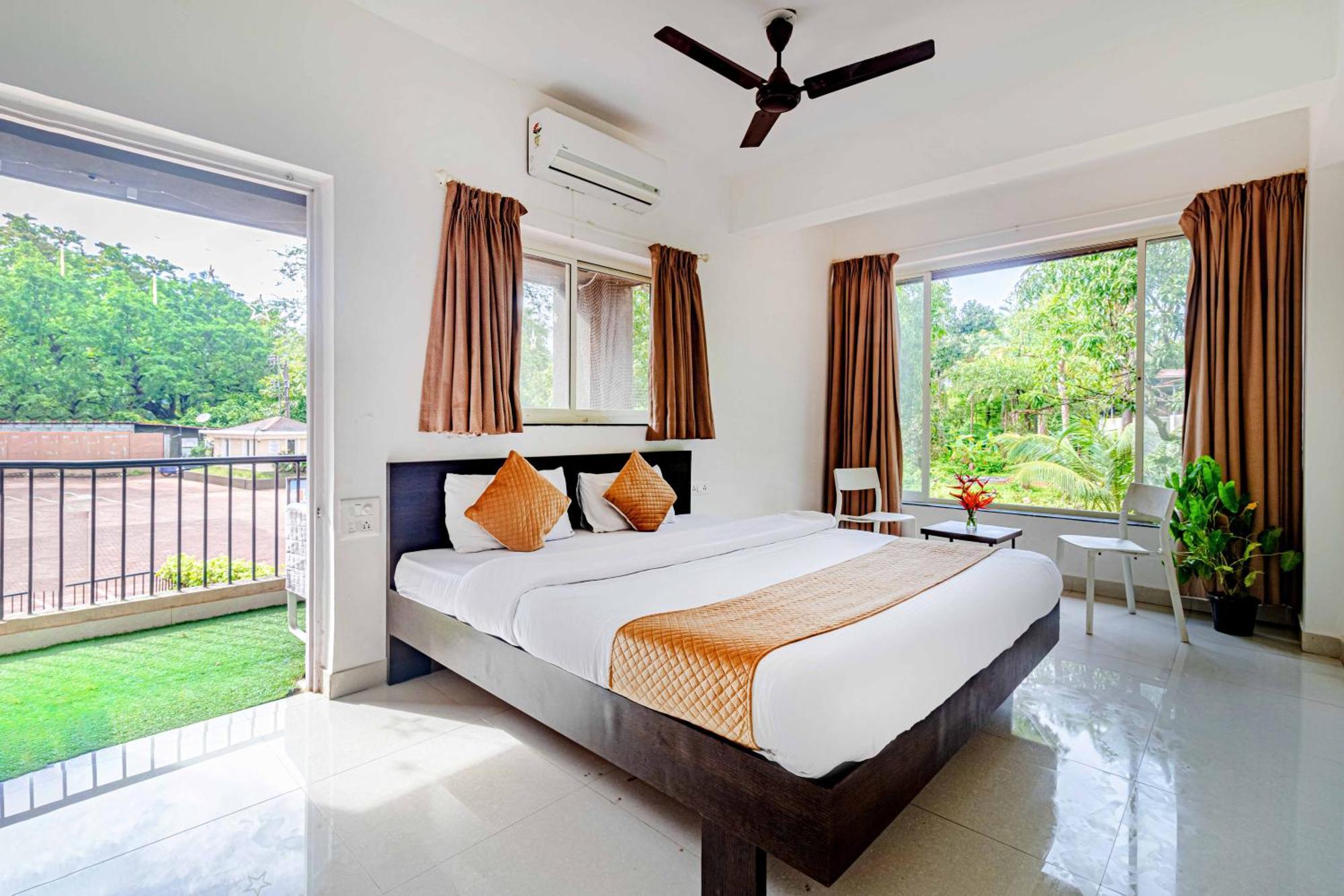 4Bhk Sparkling Apartment Near Beach Pool & Bar 2Bhkx2 Vagator Exterior photo